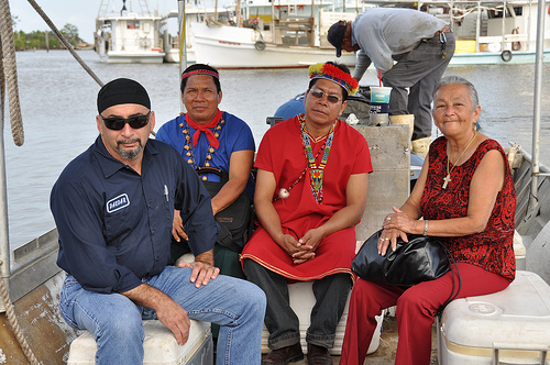Oil spill boat trip with Houma and Ecuadorean leaders