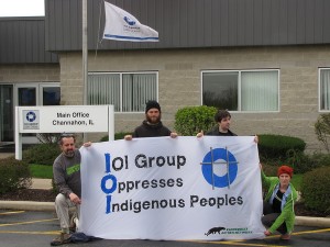A Group of Activists Delivered a Powerful Message to IOI Monday Morning at Their Chicago HQ