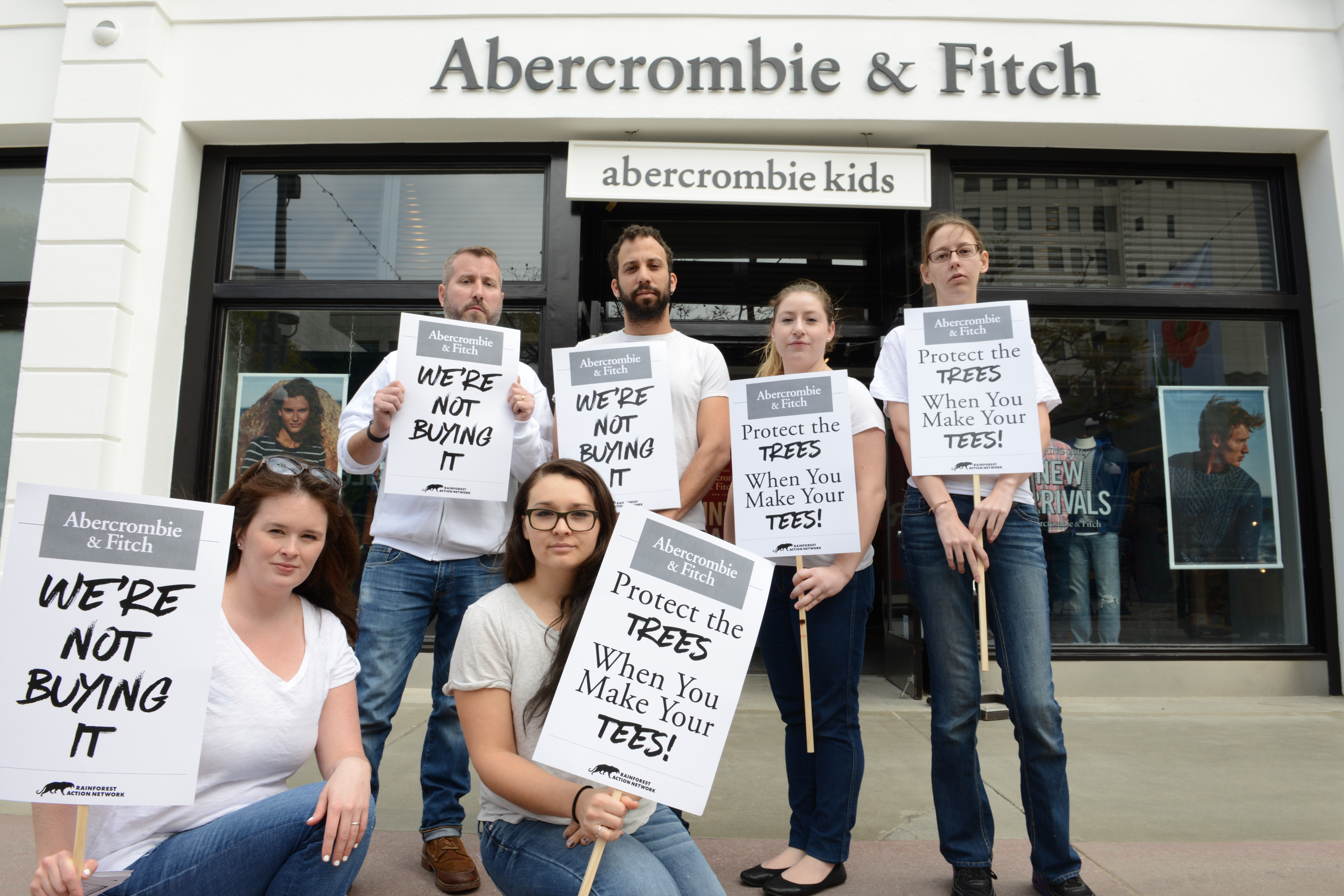 abercrombie and fitch board of directors