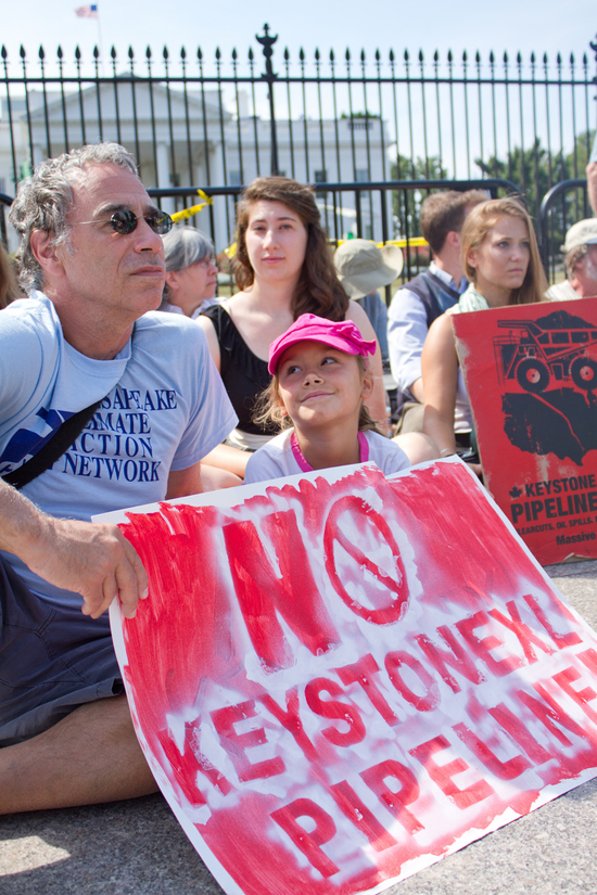 Father-Daughter-Tar-Sands-Protest